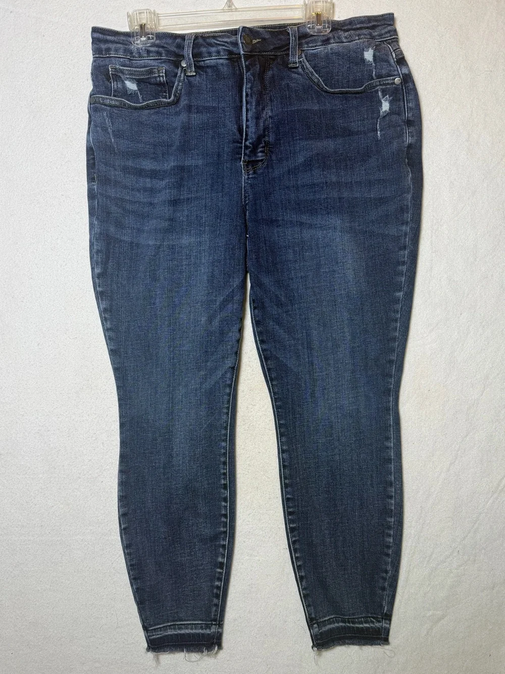 Judy Blue High Rise Skinny Jeans Distressed Raw Frayed Hem Dark Wash 18W - Picture 1 of 6